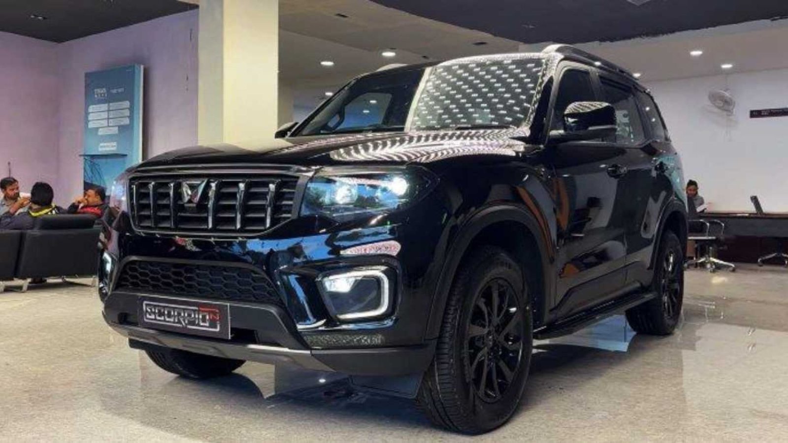 Mahindra Scorpio N Carbon Edition